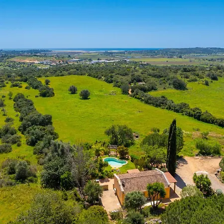 Villa Irene Mexilhoeira Grande